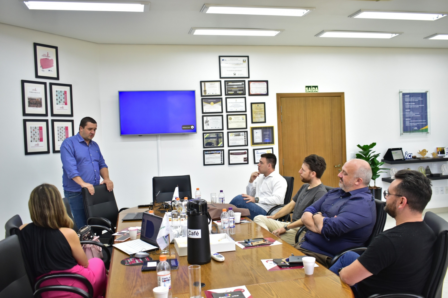 CDL Jovem realiza reunião mensal com temática diferenciada