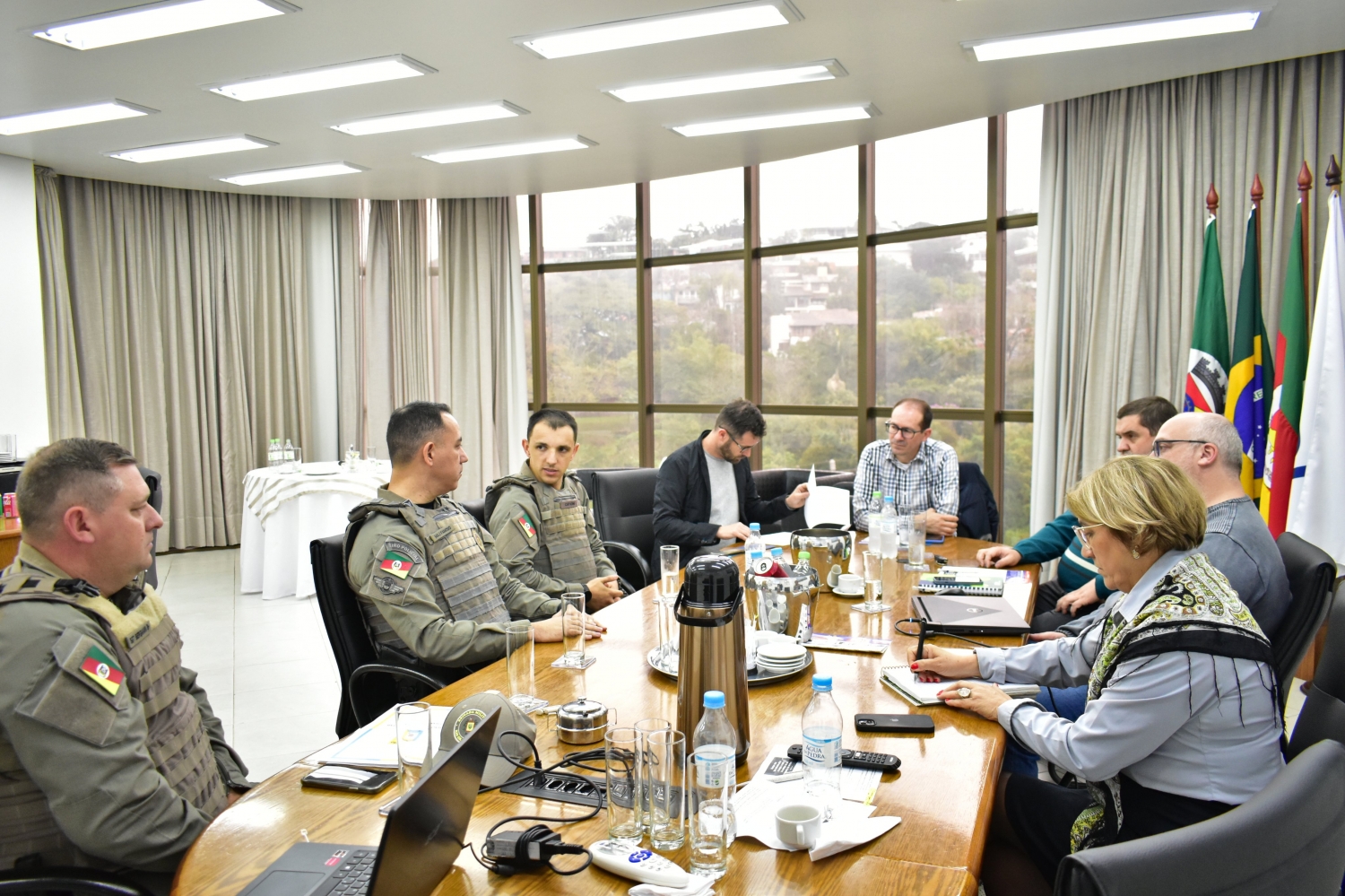 CDL-NH recebe visita institucional do comando do 3° BPM