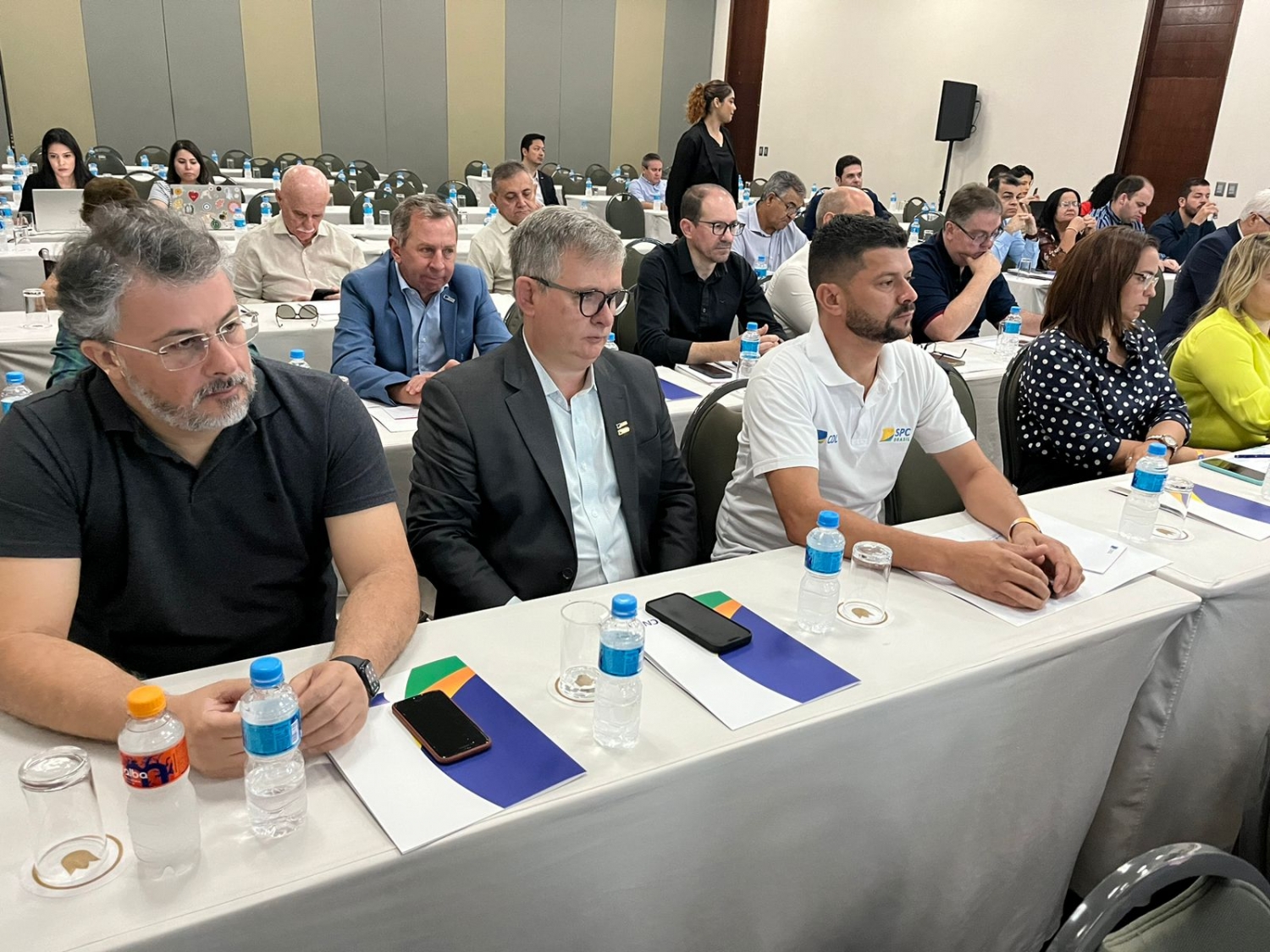 Diretoria da CDL-NH participa do encerramento do VI Fórum Nacional do Comércio