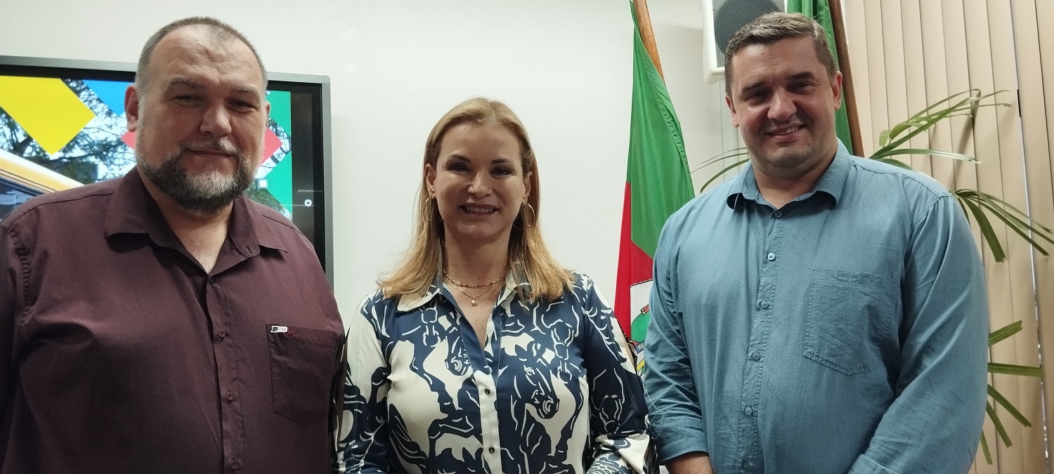 CDL-NH participa de apresentação dos novos ônibus públicos